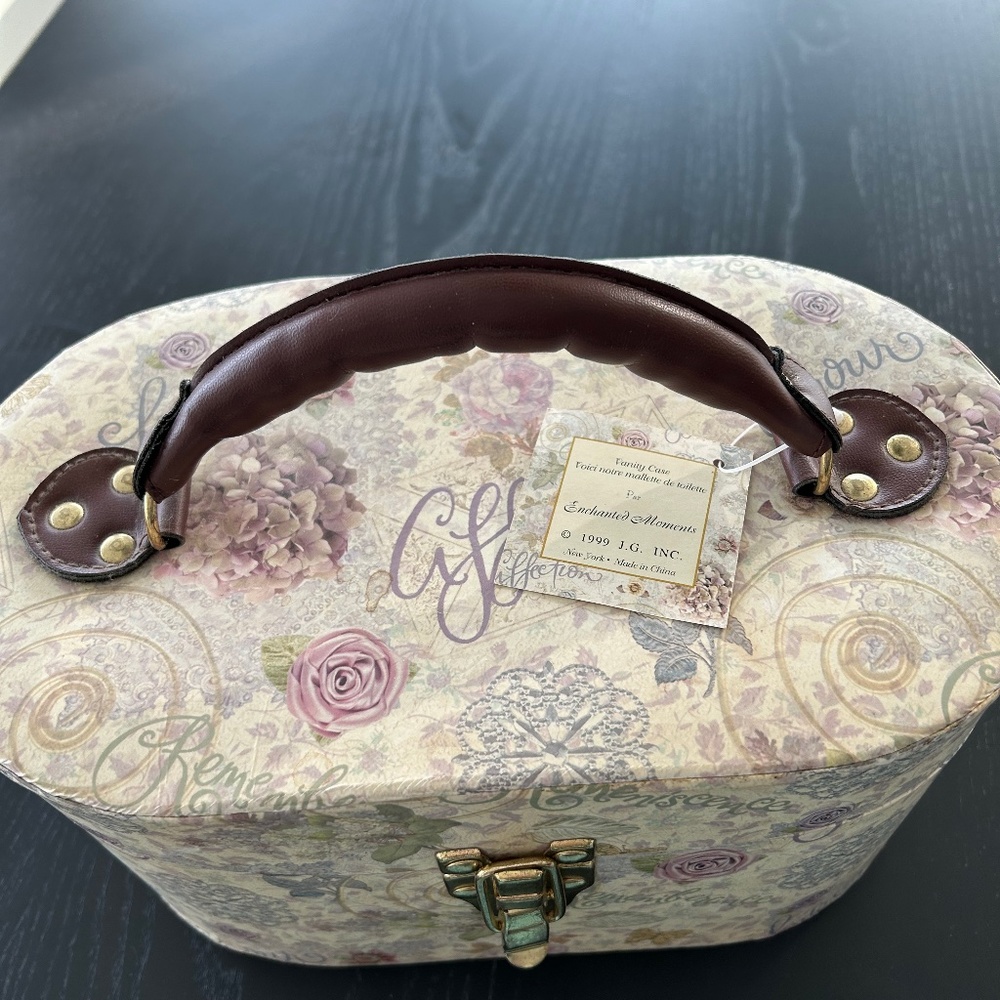 Floral Cosmetic Bag with Brown Handle